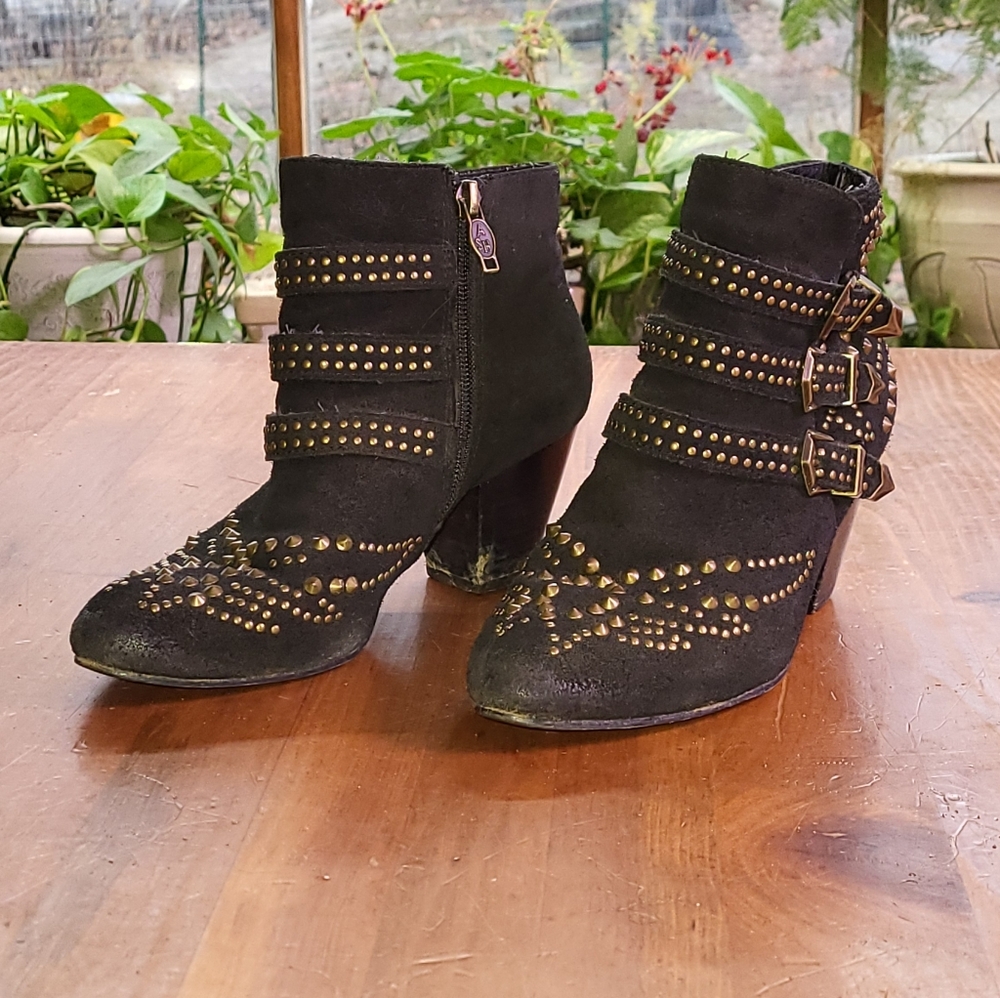 Black Distressed Suede Studded Ankle Boots 37 Ash